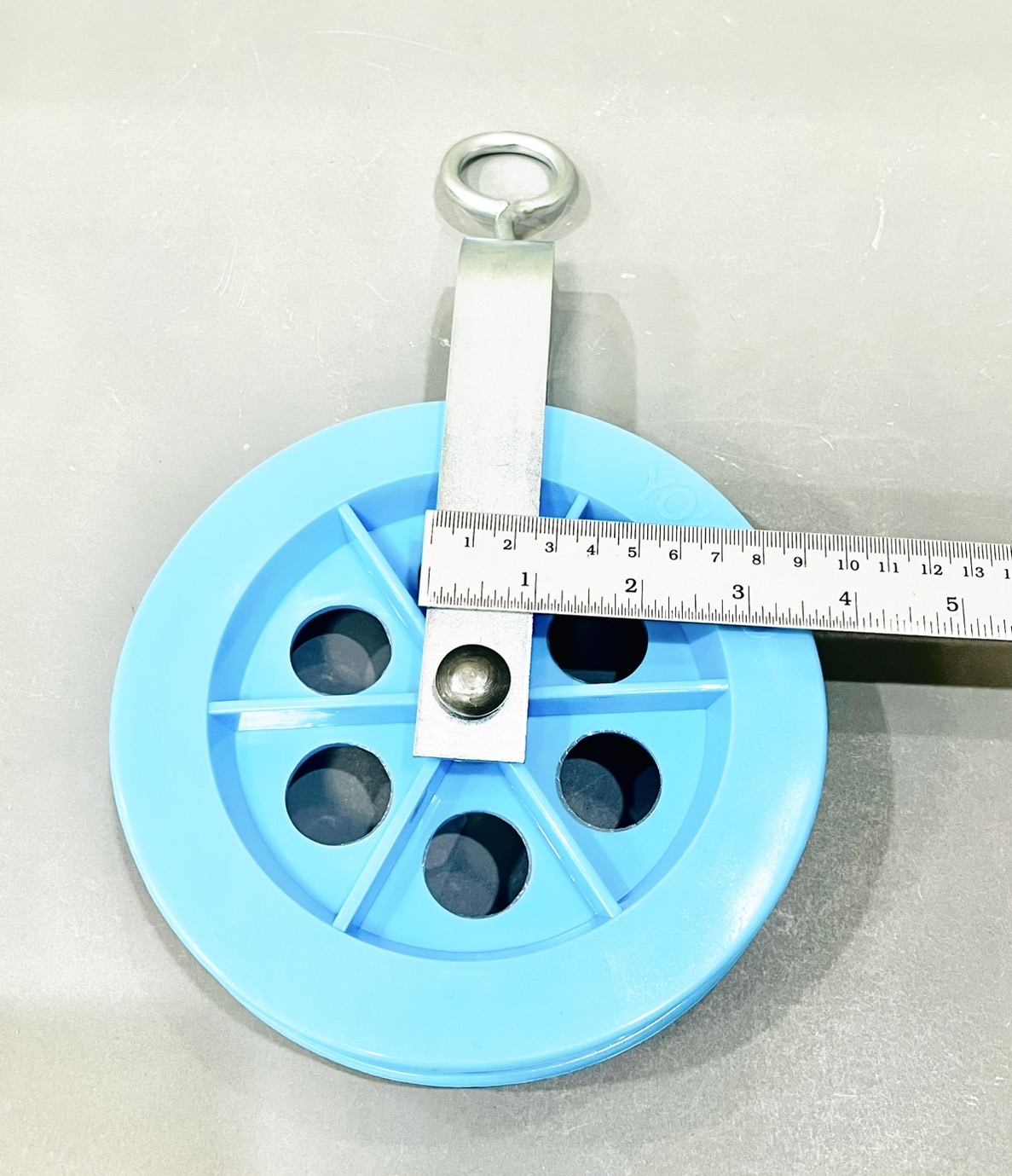 รอกเชือก PVC Yokomo