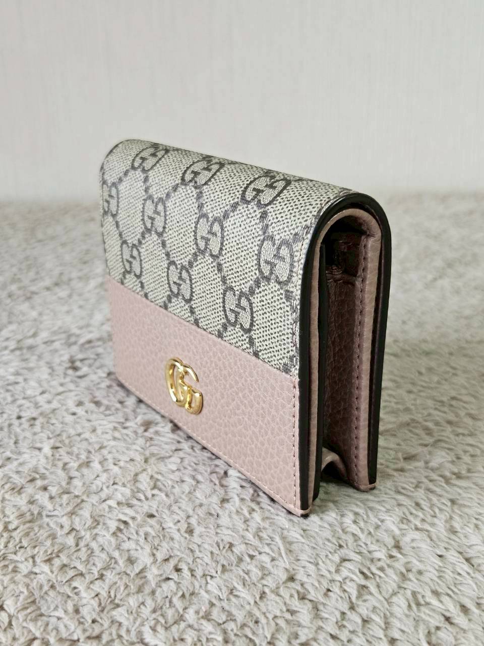 Gucci GG Marmont Bi Color Card Case Wallet