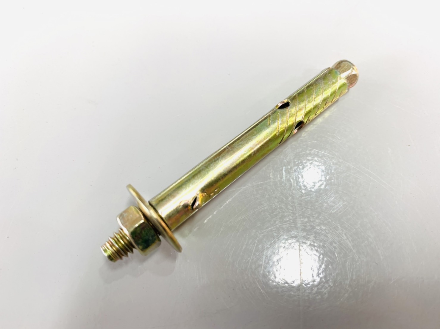 พุ๊กเหล็กกันสาด 1/4"*3" (ห่อ5ตัว)