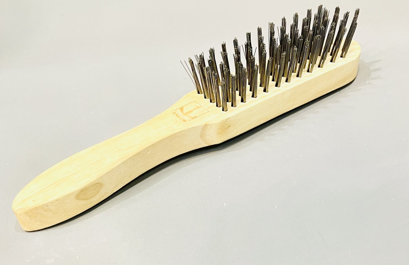 แปรงลวดเหล็ก ตราสมอ 5แถว