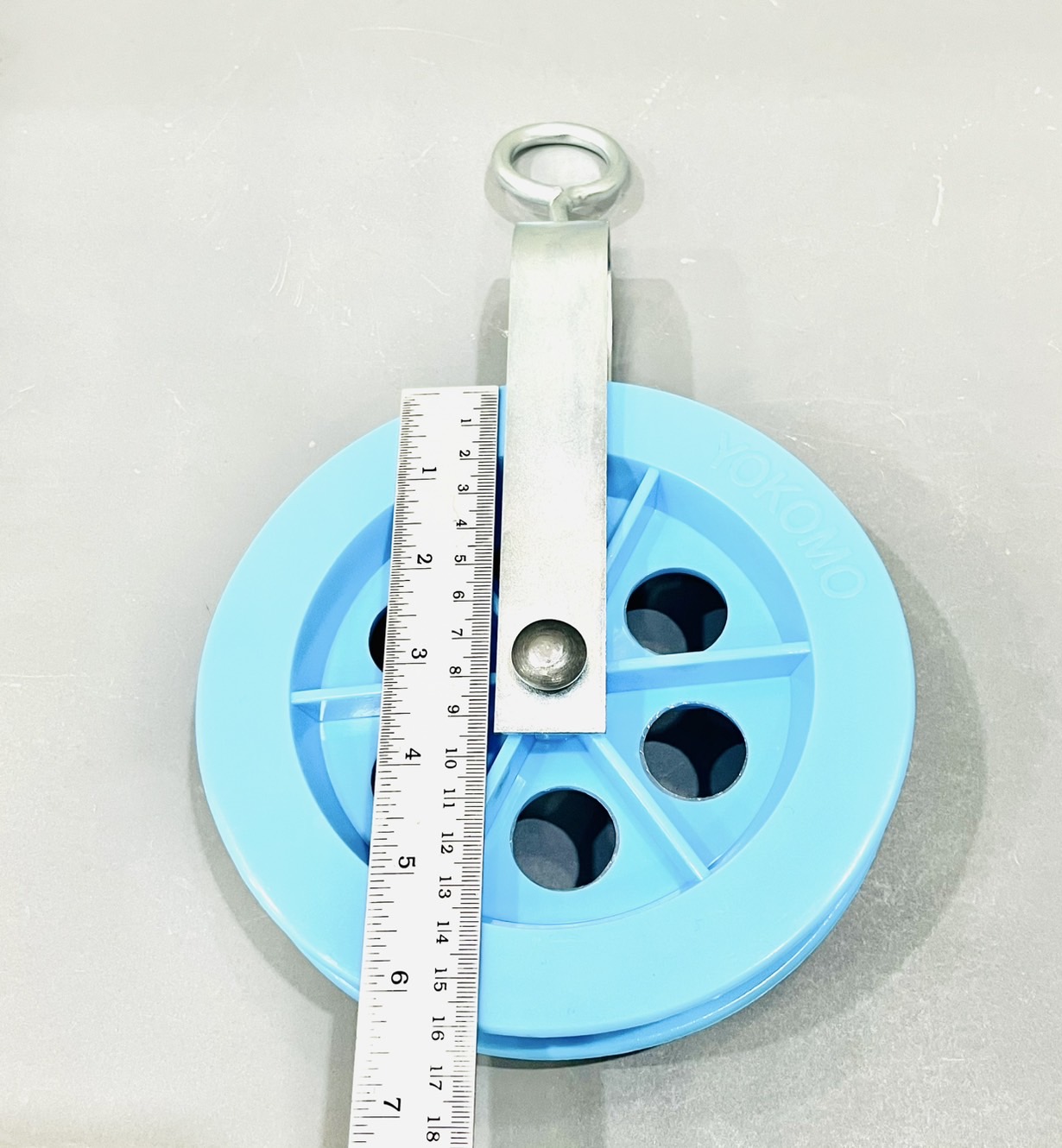 รอกเชือก PVC Yokomo