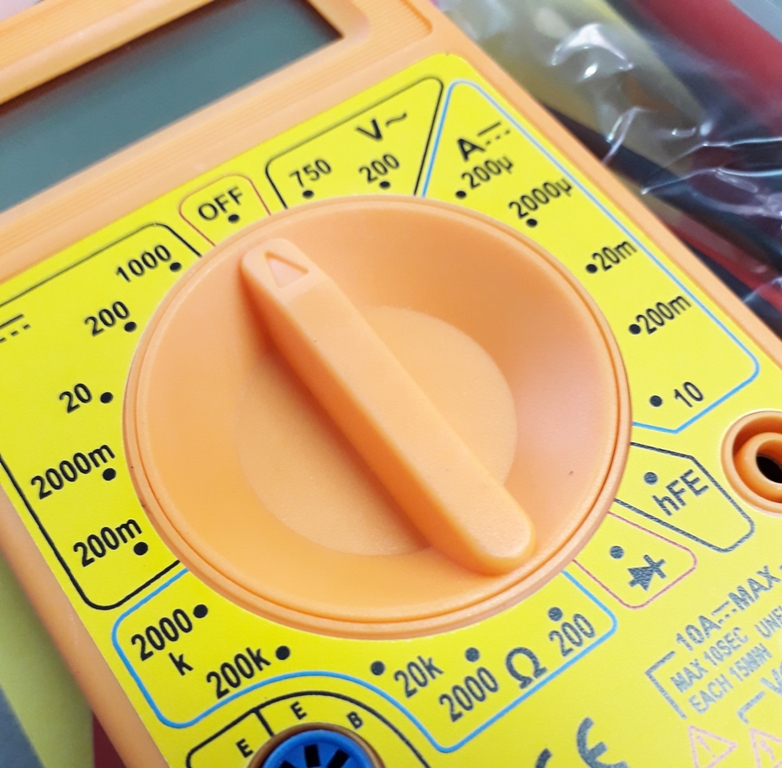 มัลติมิเตอร์วัดไฟ YOKOMO 830B แบบดิจิตอล