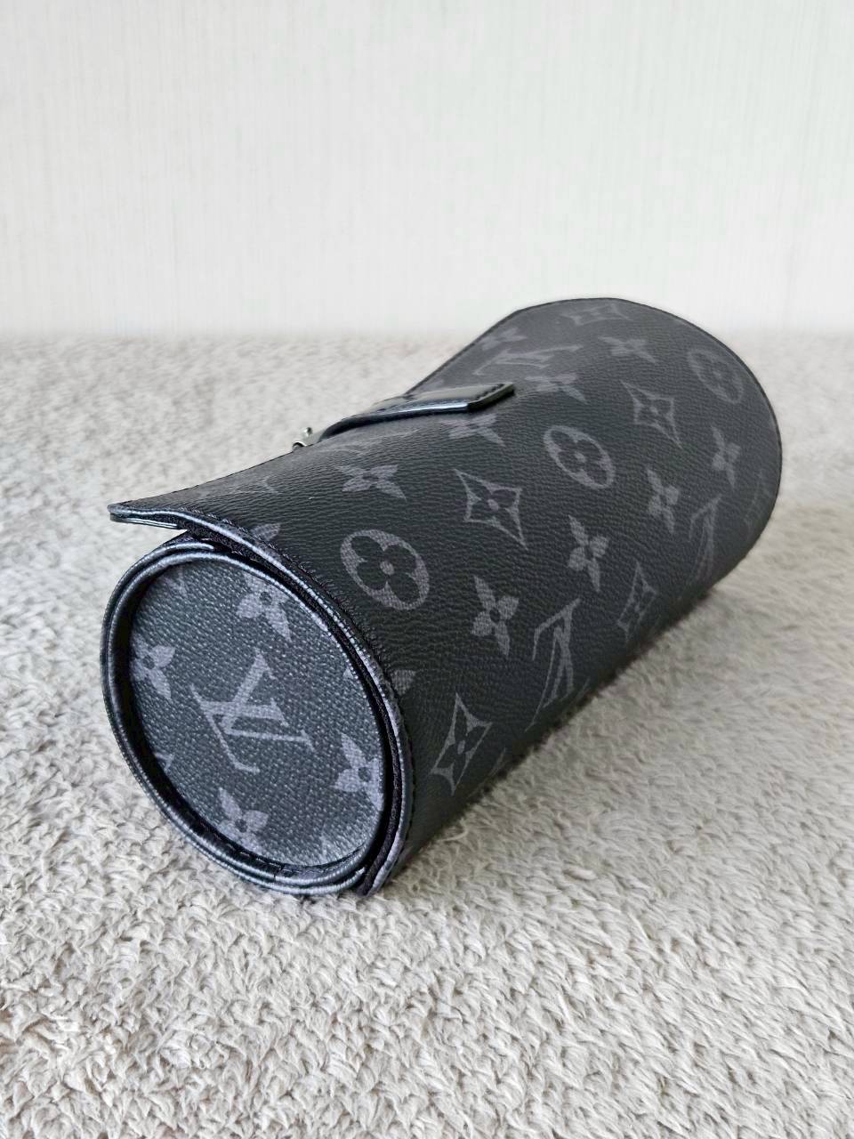 LV 3 Watch Case Mono Eclipse
