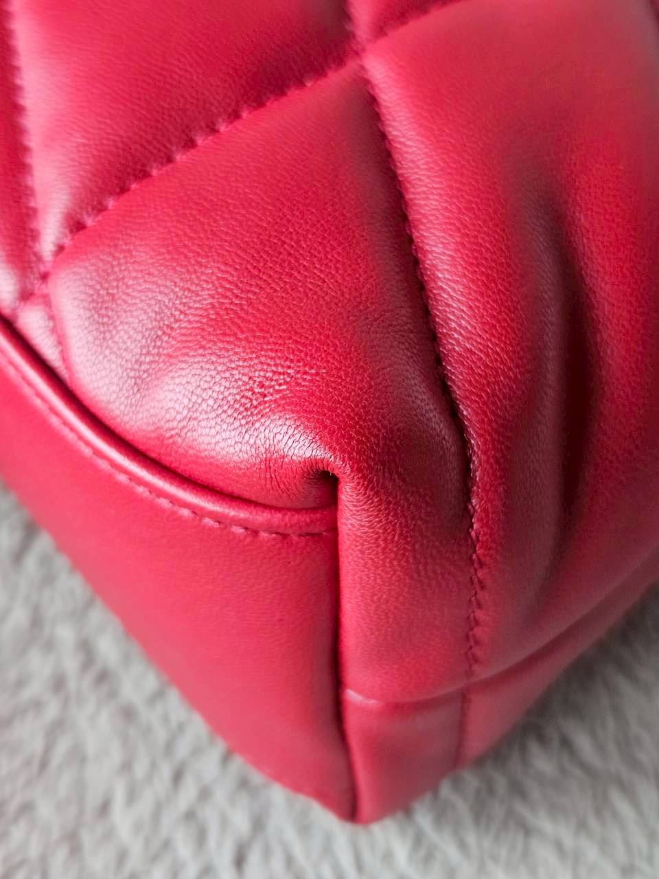 YSL Toy Puffer Mini Bag สีแดง