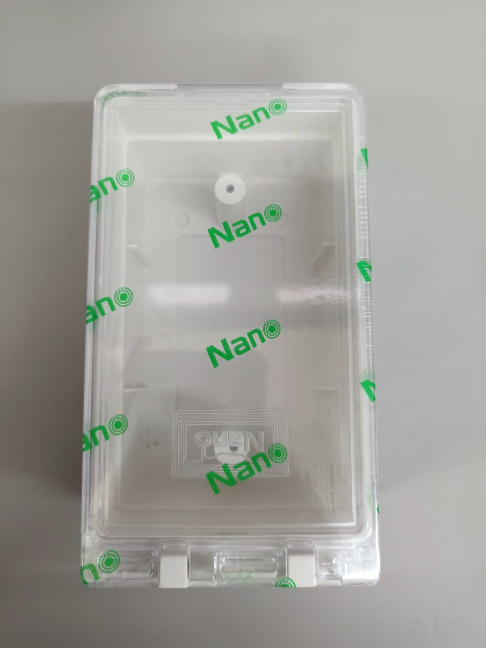 บ็อกลอยกันน้ำ แนวตั้งฝาใส Nano 406C