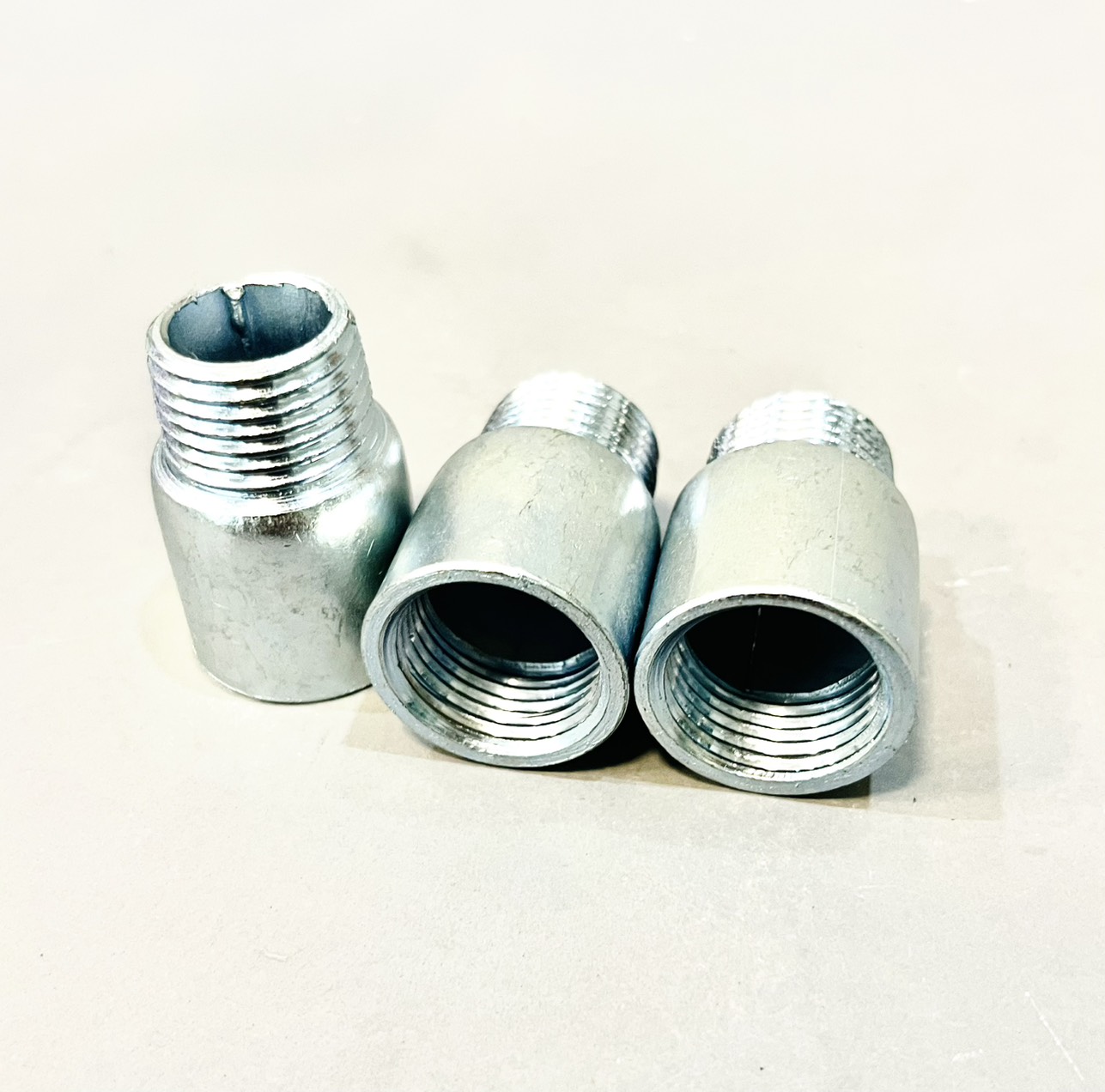 ข้อต่อ ผม. เหล็ก 1/2"