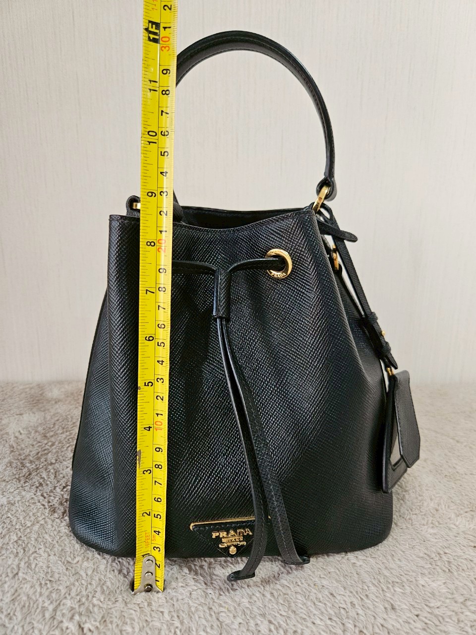 Prada Bucket Bag in Saffiano Leather Nero
