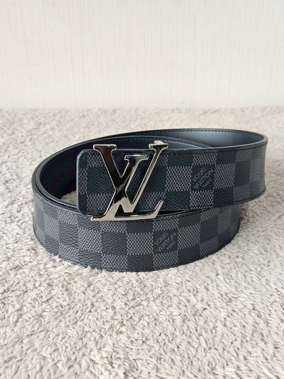 LV Initiales 40mm Damier Graphite Reversible Belt