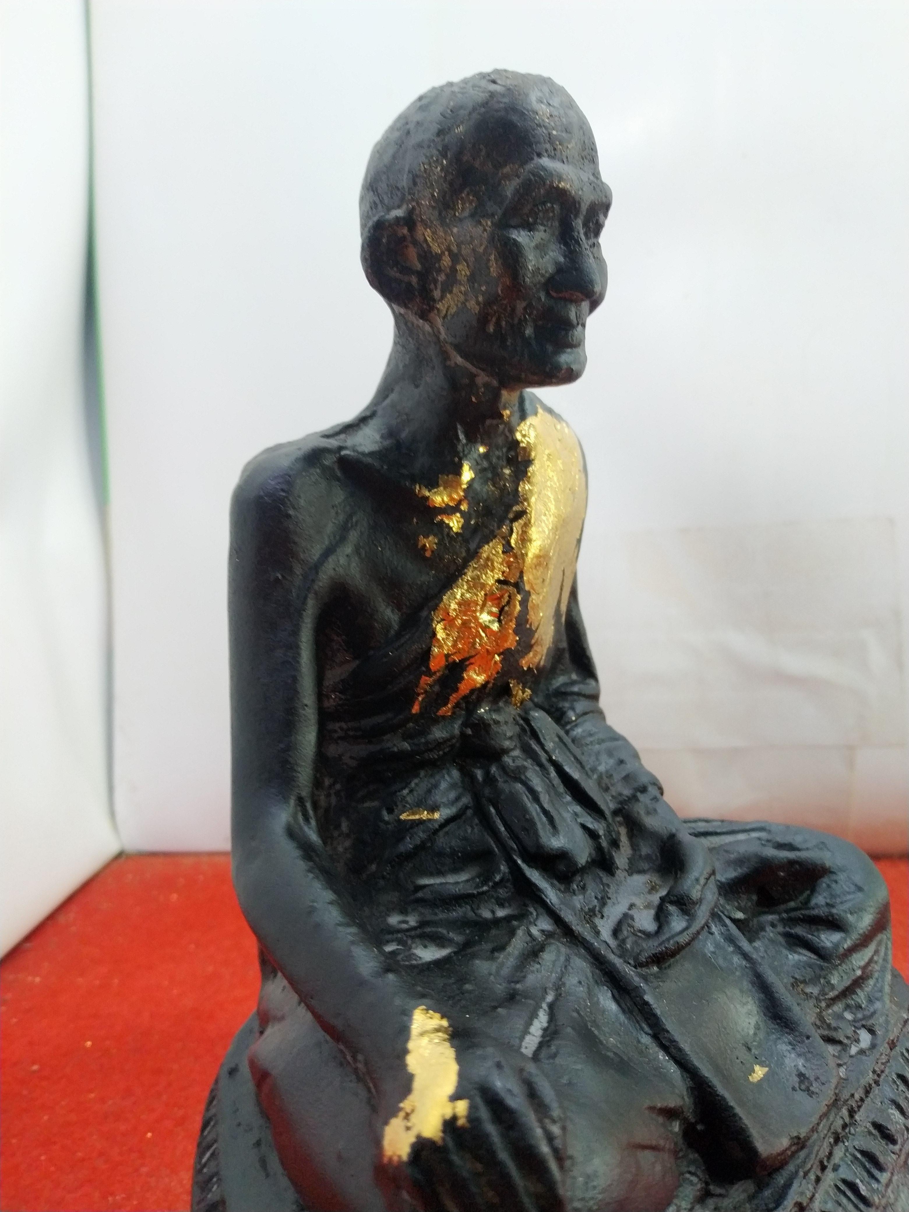 หลวงปู่ศุข วัดปากคลองมะขามเฒ่า หน้าตัก5นิ้ว