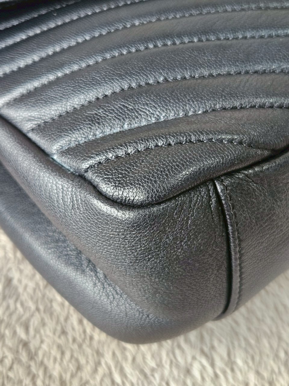 YSL 392738 College Large