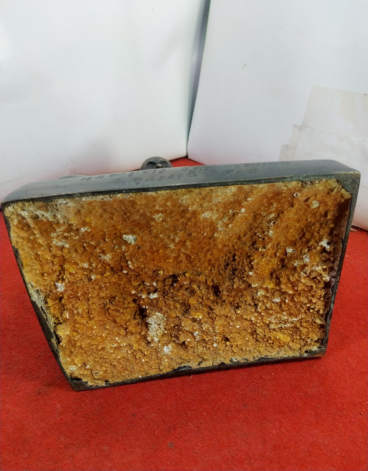 หลวงปู่ขาว อนาลโย วัดถ้ำกลองเพล จ.อุดรธานี พ.ศ ๒๕๑๘ หน้าตัก 5 นิ้ว