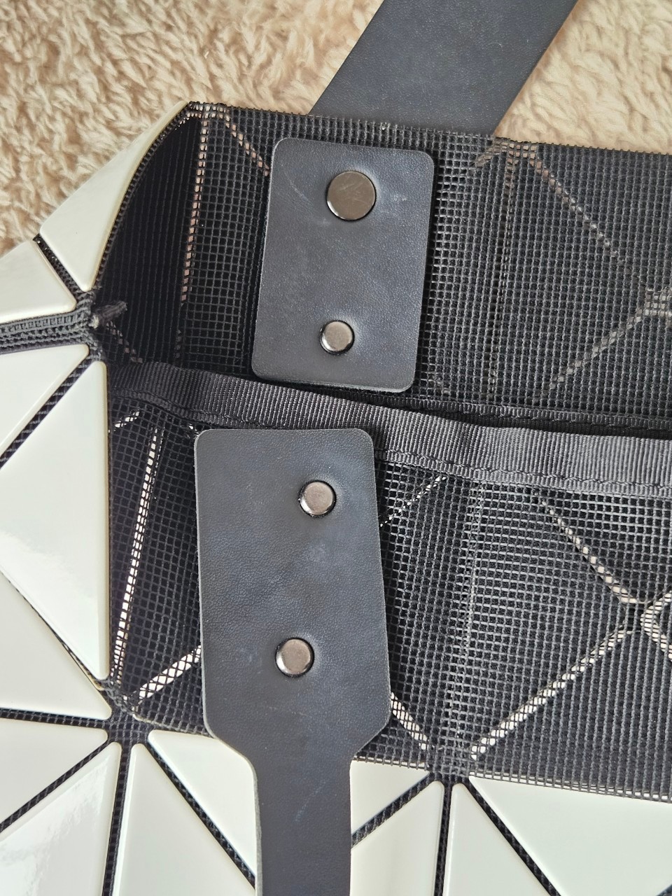 Baobao 6*6 สีขาว