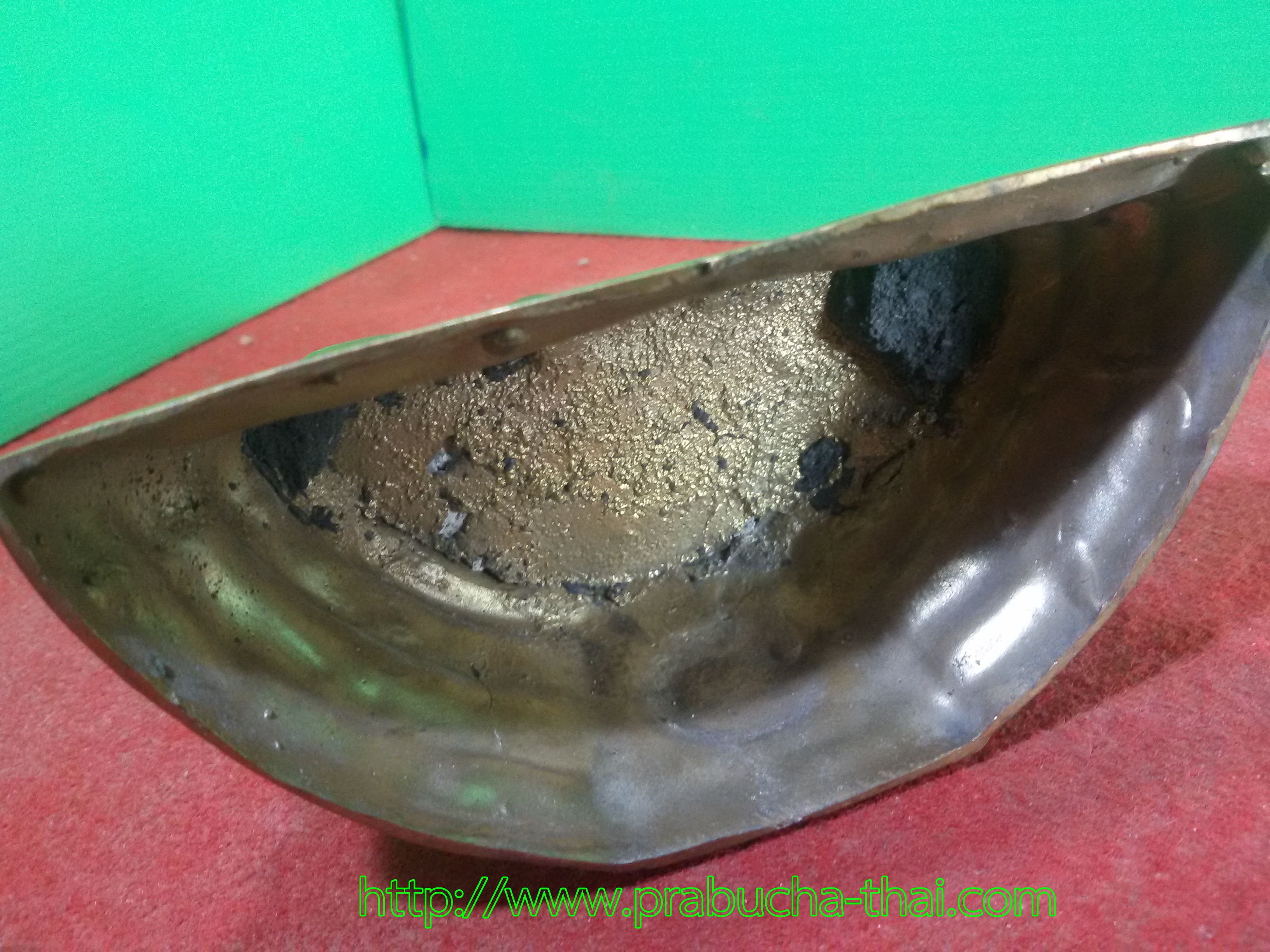 พระพุทธโสธร วัดโสธรวรารามวรวิหาร ฐาน 4 นิ้ว เนื้อสำริดทองเหลือง