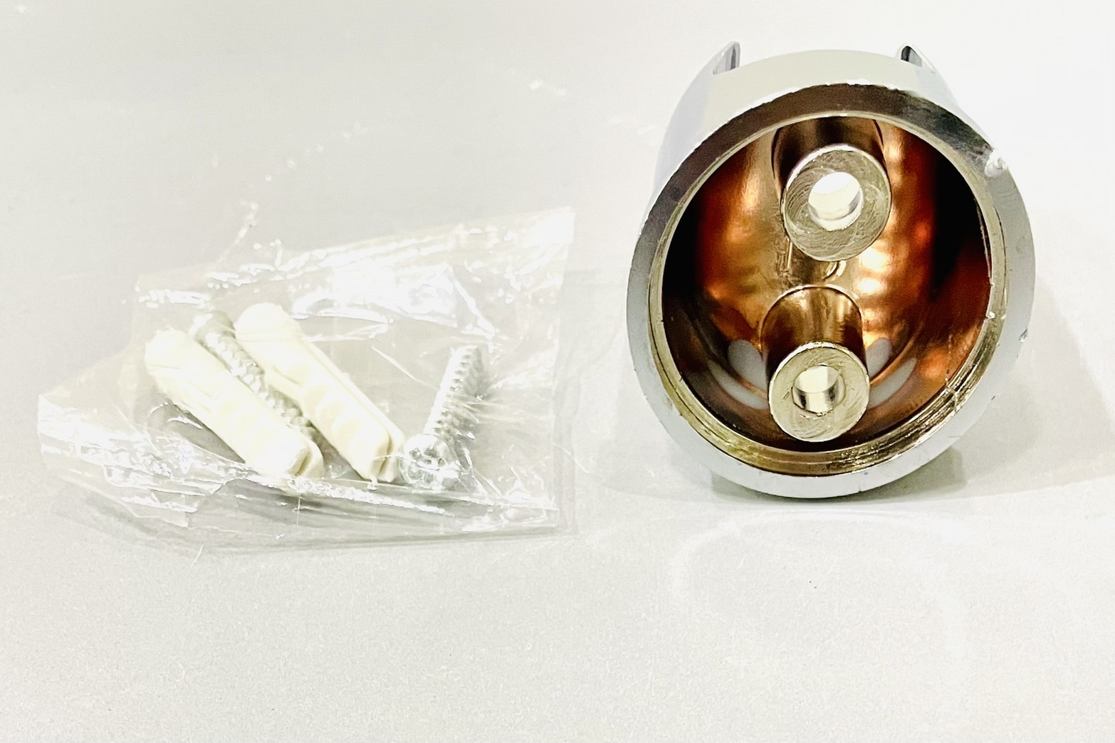 ขาแขวนสายฝักบัว ชุบโครเมี่ยม STABLE