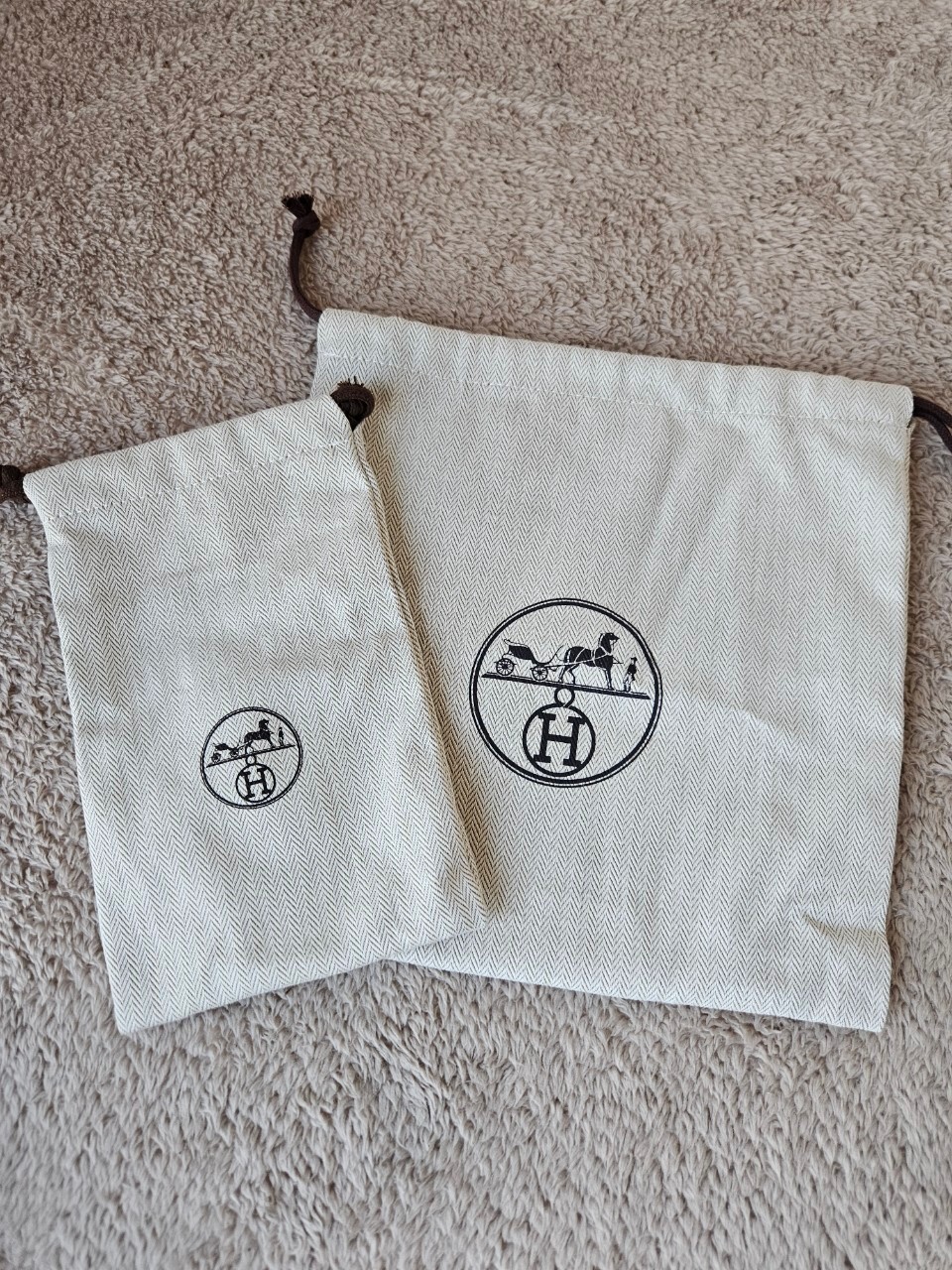 Hermes Evelyne mini size16 stamp B (2023) สี Gris Neve