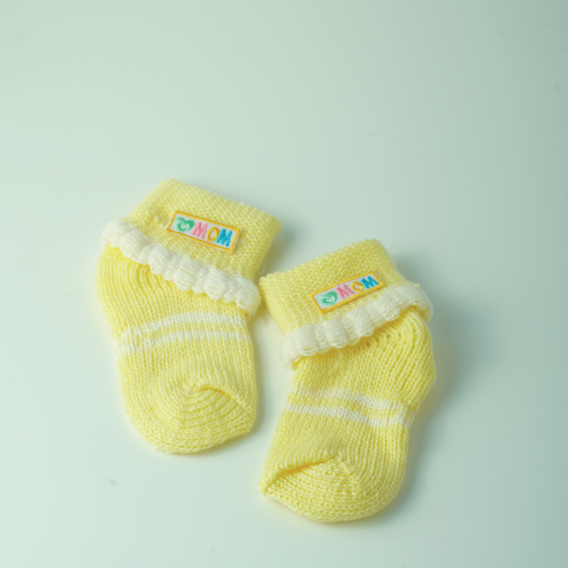 ขายส่ง ถุงเท้าเด็กอ่อน ถุงเท้าทารก ถุงเท้าเด็กแรกเกิด รุ่นถุงเท้าพื้นสี-ปักMOM (ราคาต่อโหล) nongnini1988