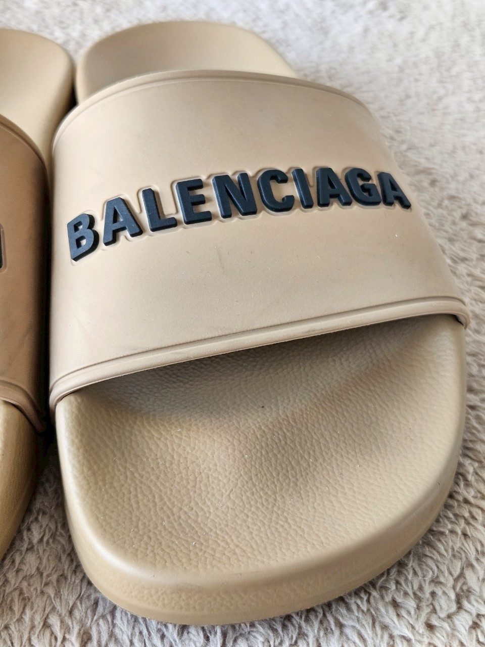 Balenciaga Pool Slides With Logo สีน้ำตาล