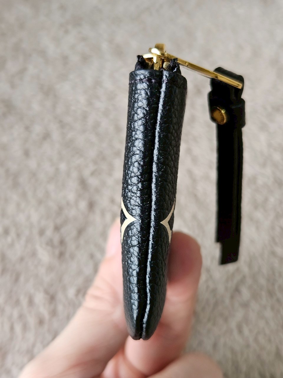 LV m80885 Key Pouch Bicolor Mono Emp Leather Black Beige