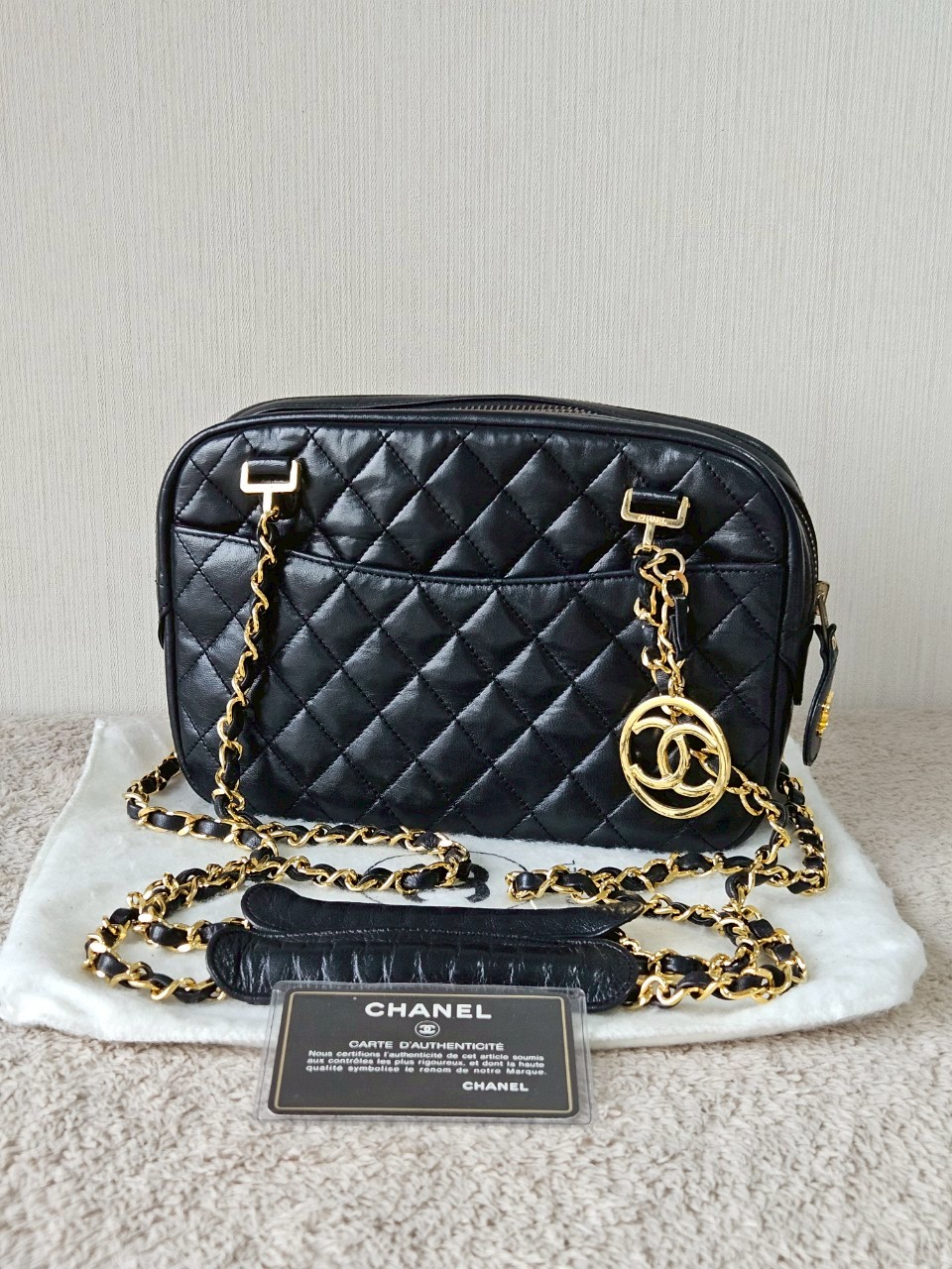 Chanel Sac Caméra holo1