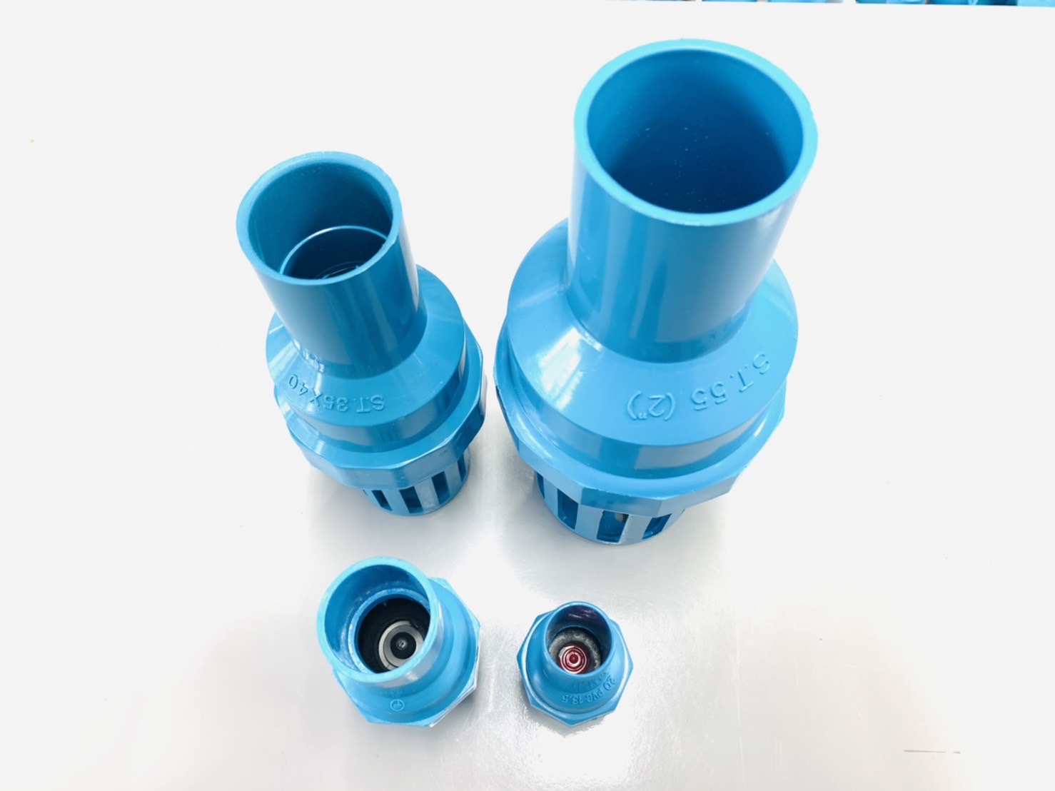 ฟุตวาล์วดูดน้ำ PVC สวม โรงเล็ก (หัวกะโหลก)