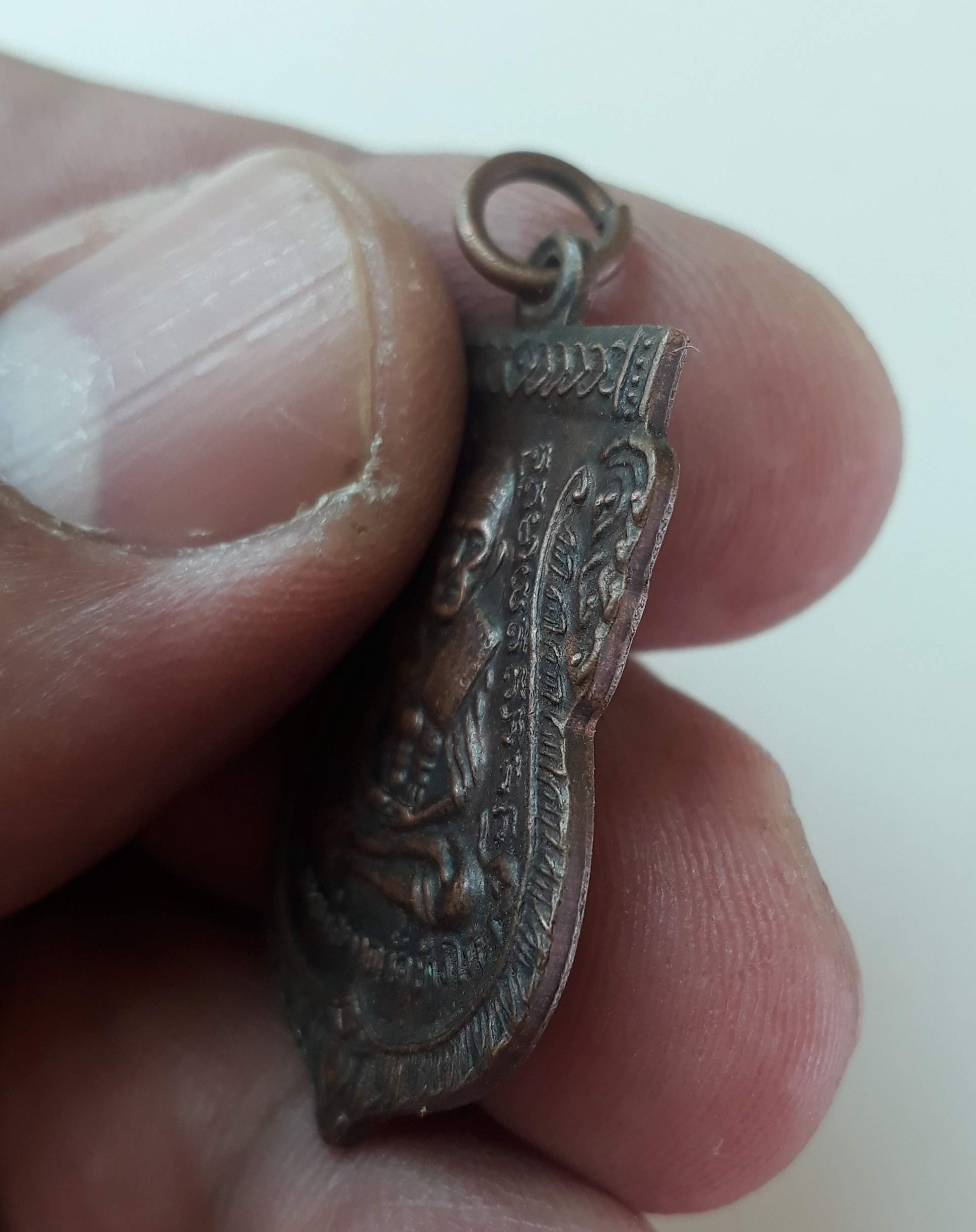 เหรียญหลวงปู่ทวด ด้านหลังหลวงปู่ทิม