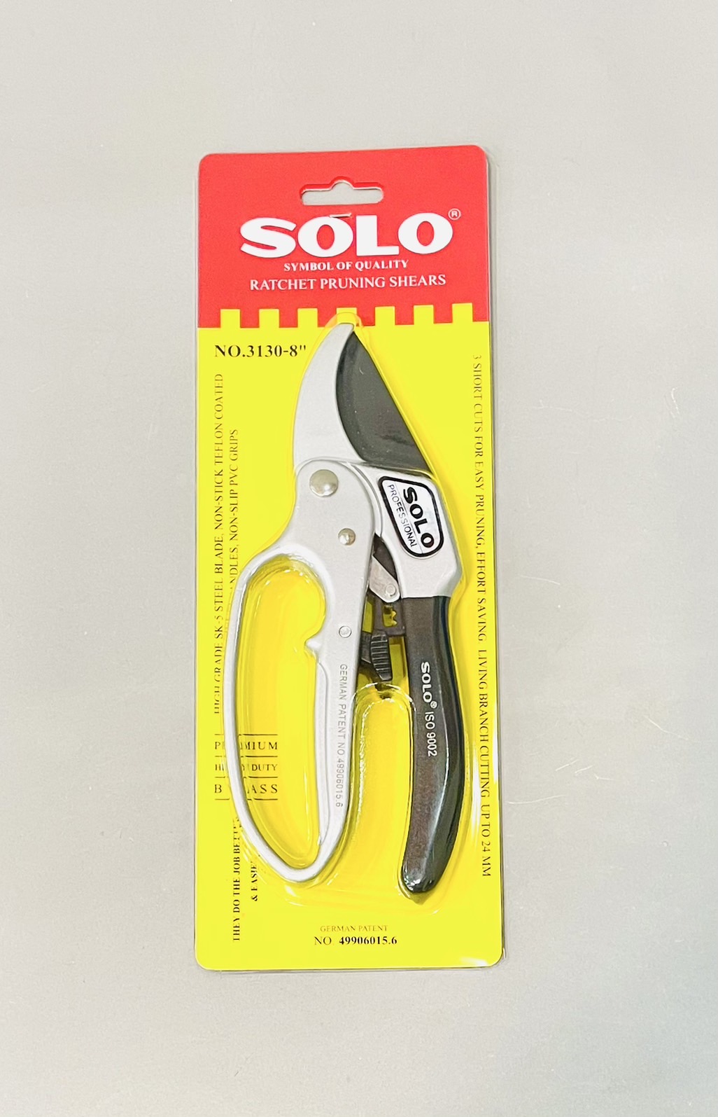 กรรไกรตัดกิ่งไม้ 3จังหวะ Solo 8" No.3130-8