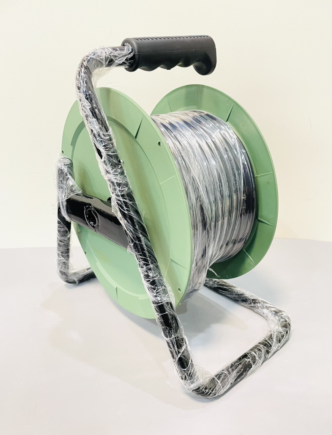 โรลเก็บสายไฟ โตชิโน 3x1.5 20เมตร.PM315ST-20M