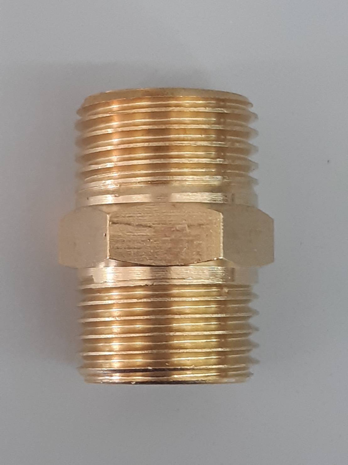 ข้อต่อทองเหลือง เกลียว นอก-นอก (ผ.ผ.)