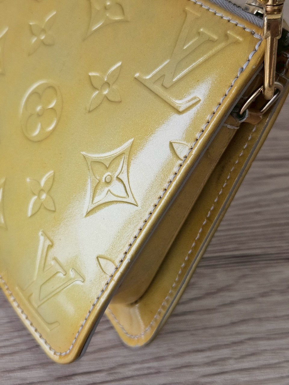 LV Lexington Pochette Monogram Vernis