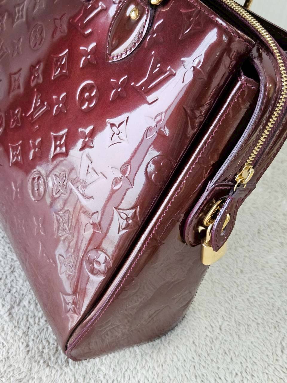 LV M91390 Melrose Amarante Vernis