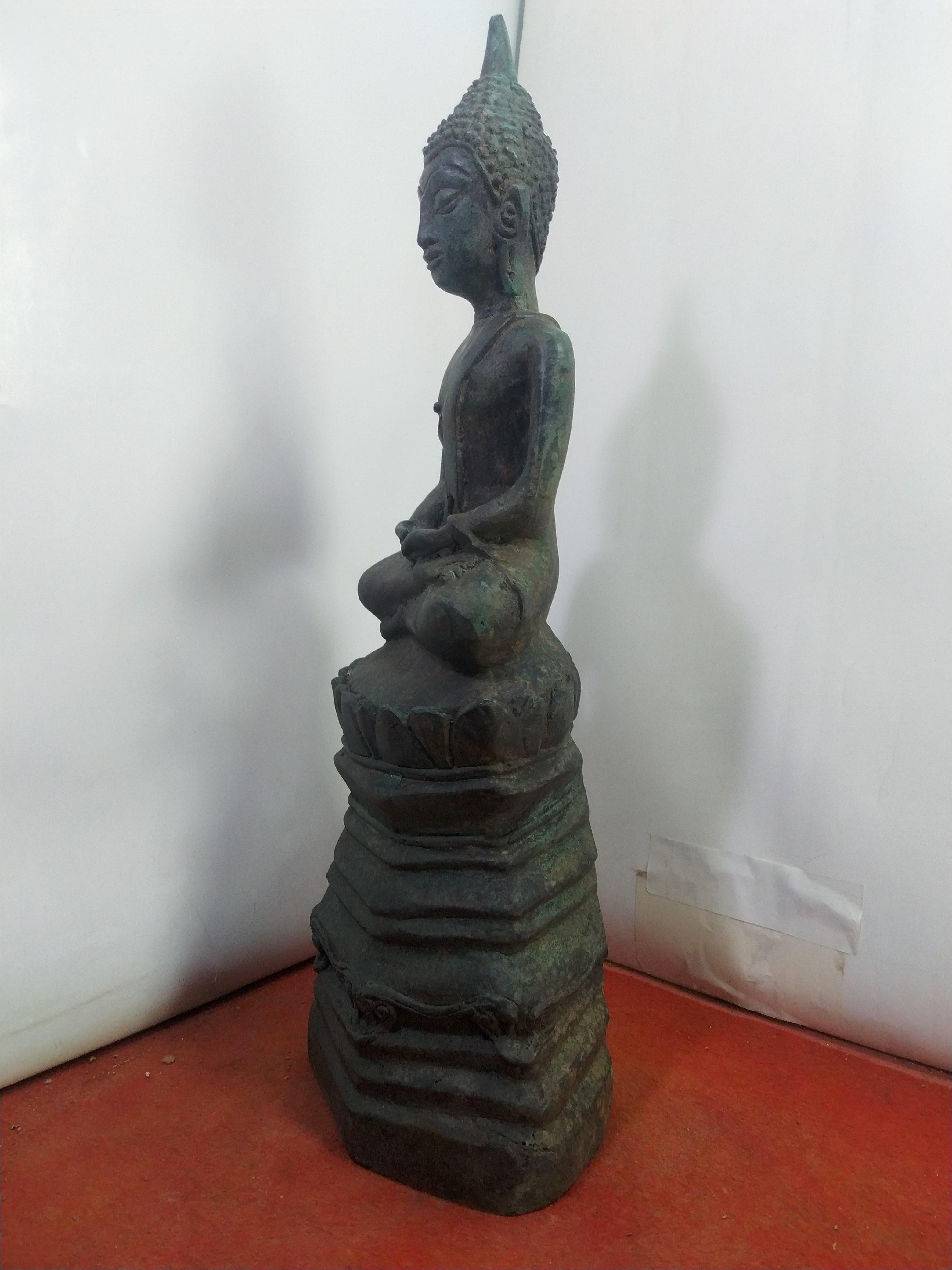 พระเชียงรุ้ง ฐานสูง สูง15 นิ้ว เนื้อสำริด