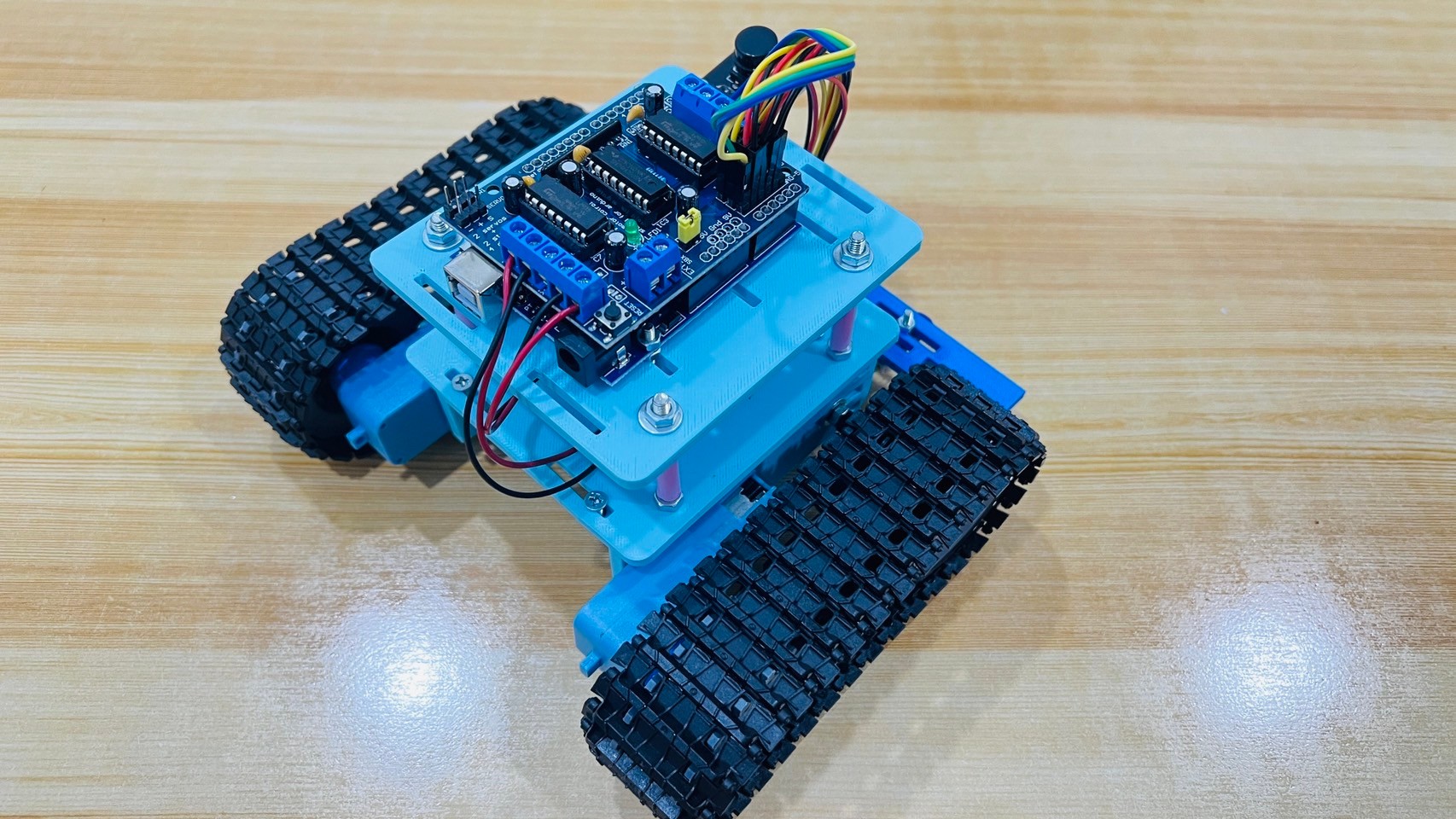 หุ่นยนต์เดินตามเส้นแบบ สายพาน