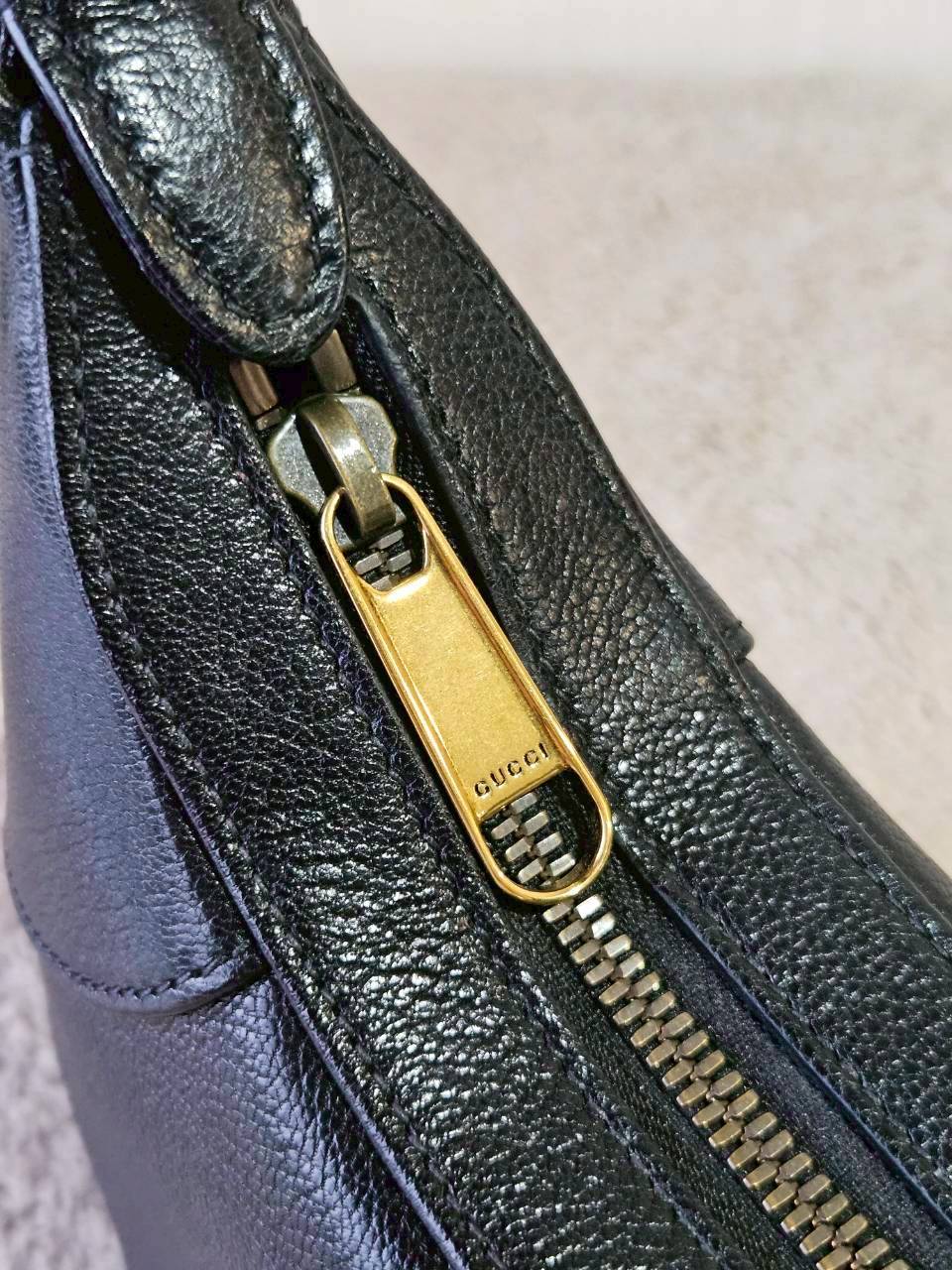 Gucci Aphrodite Small Shoulder Bag