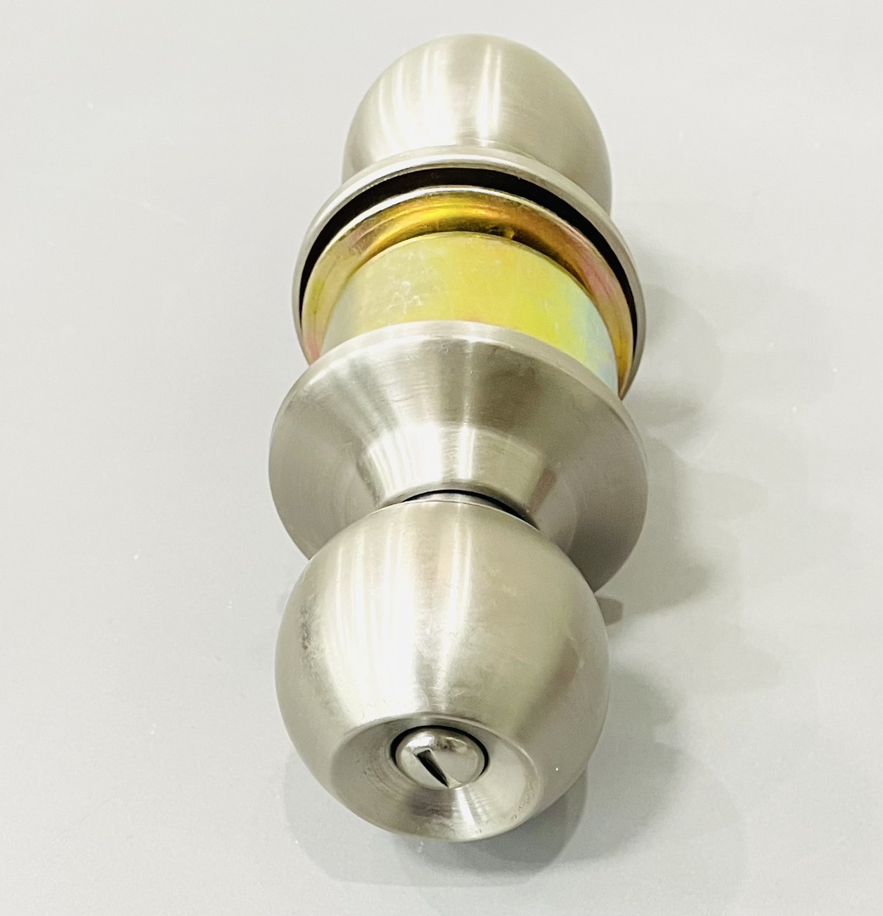 ลูกบิดประตู SOLO #641BK ไม่มีกุญแจ กลมด้าน รุ่นกล่อง