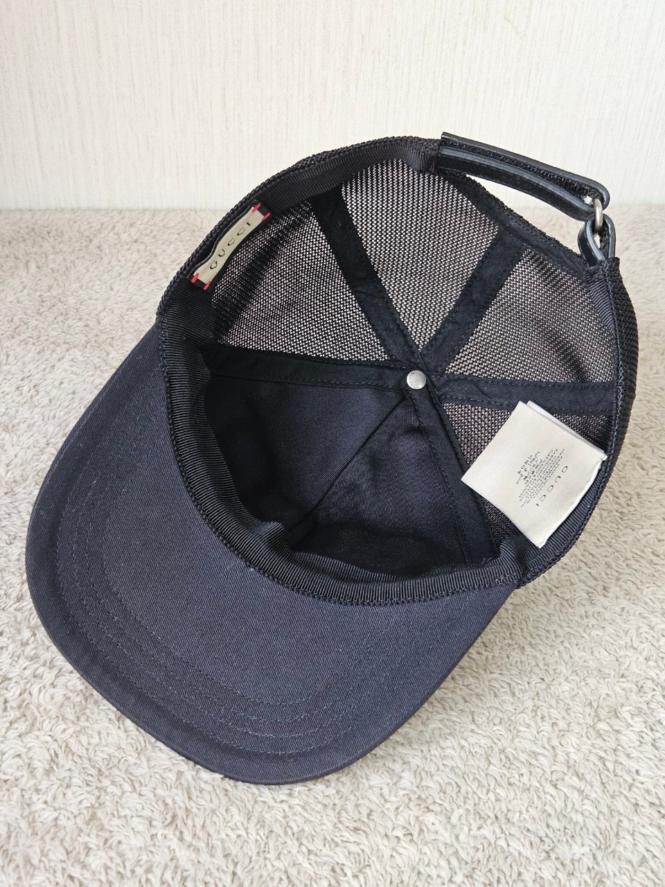 Gucci Black Baseball Red Embroidered Logo Cap size M