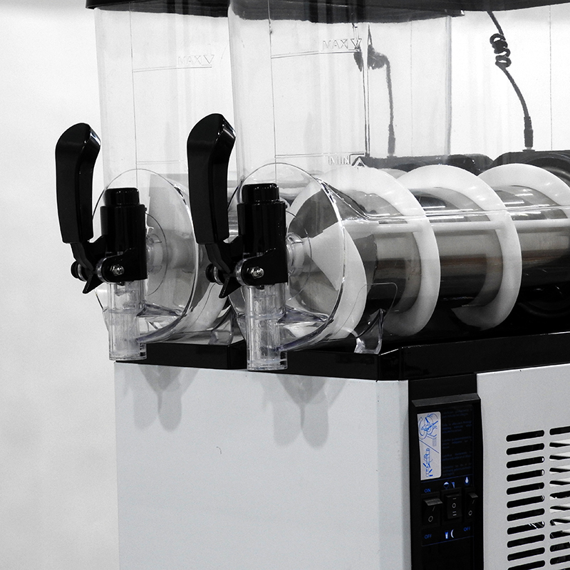 เครื่องทำสเลอปี้ 12Lx2 จ่ายเครื่องดื่ม