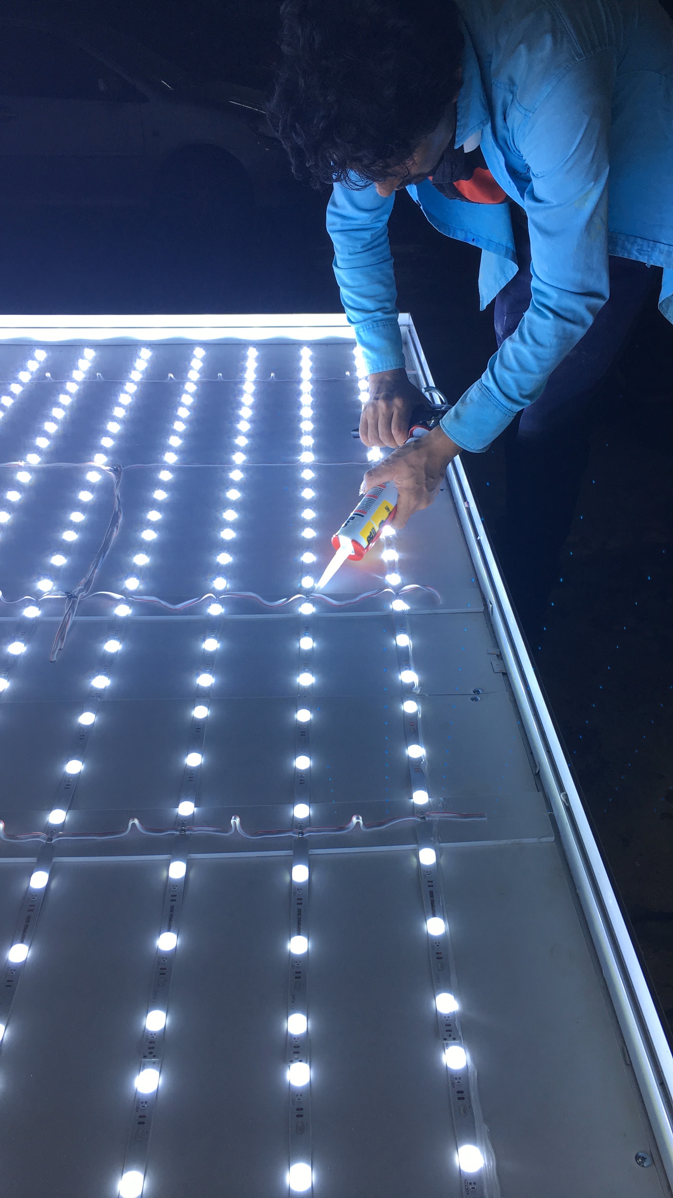 กล่องไฟสำหรับยึดผ้า3P Fabric Lightbox UV ป้ายไฟบาง Slim Light Box 6cm.
