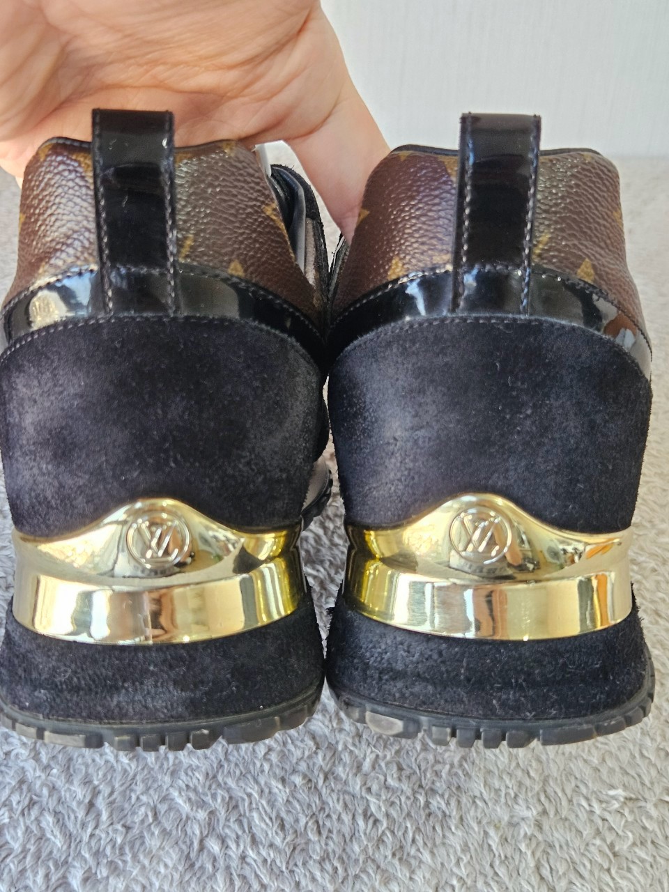 LV Run away Trainers Mono