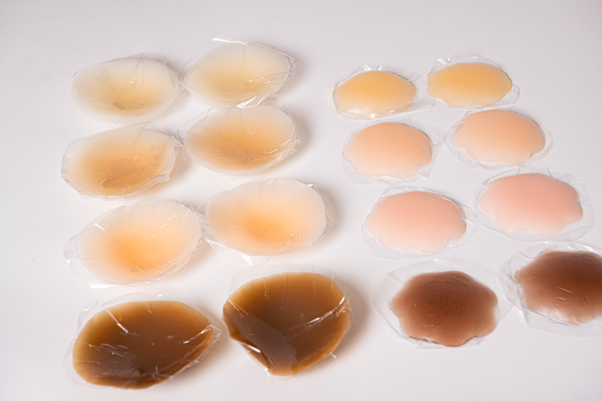 ซิลิโคนแปะจุก ที่ปิดหัวนม แปะหัวนม ปิดจุกนม เนื้อเจลทรงดอกไม้ขนาด 6.5cm และเนื้อด้านทรงวงกลมขนาด 8cm ซิลิโคนปิดจุก