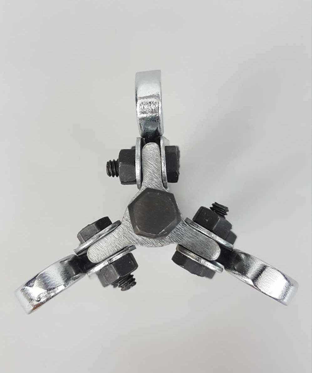 เหล็กดูดลูกปืน 3ขา