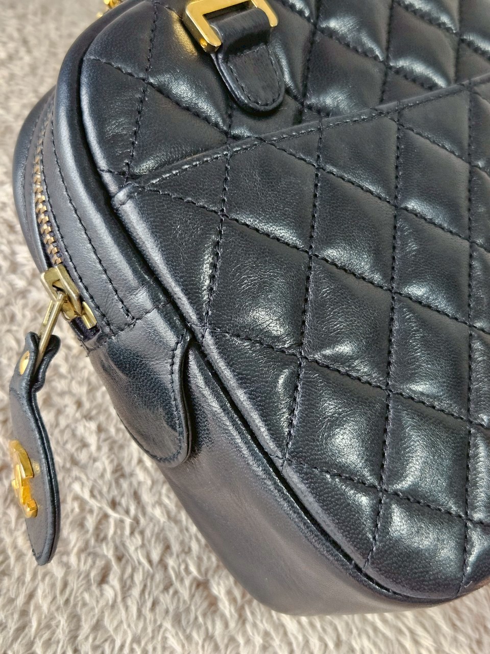 Chanel Sac Caméra holo1