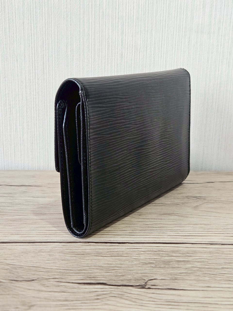 LV Epi Trifold Black Long Wallet