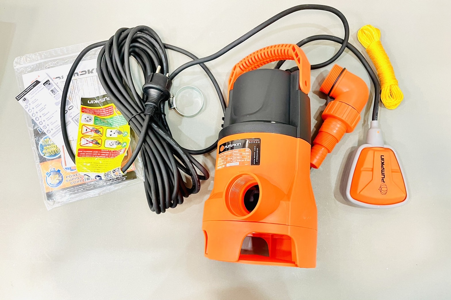 ปั๊มแช่ ดูดน้ำดี/น้ำเสีย 250w พัมคิน WTP250DW