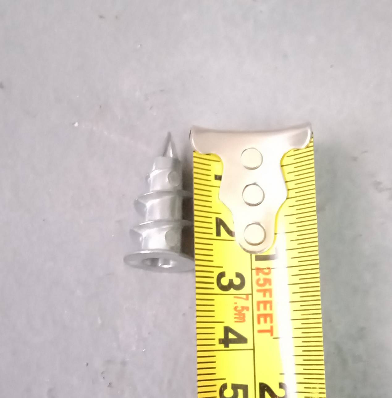 พุ๊กยิบซั่มปลายสว่าน (ห่อ5ตัว)