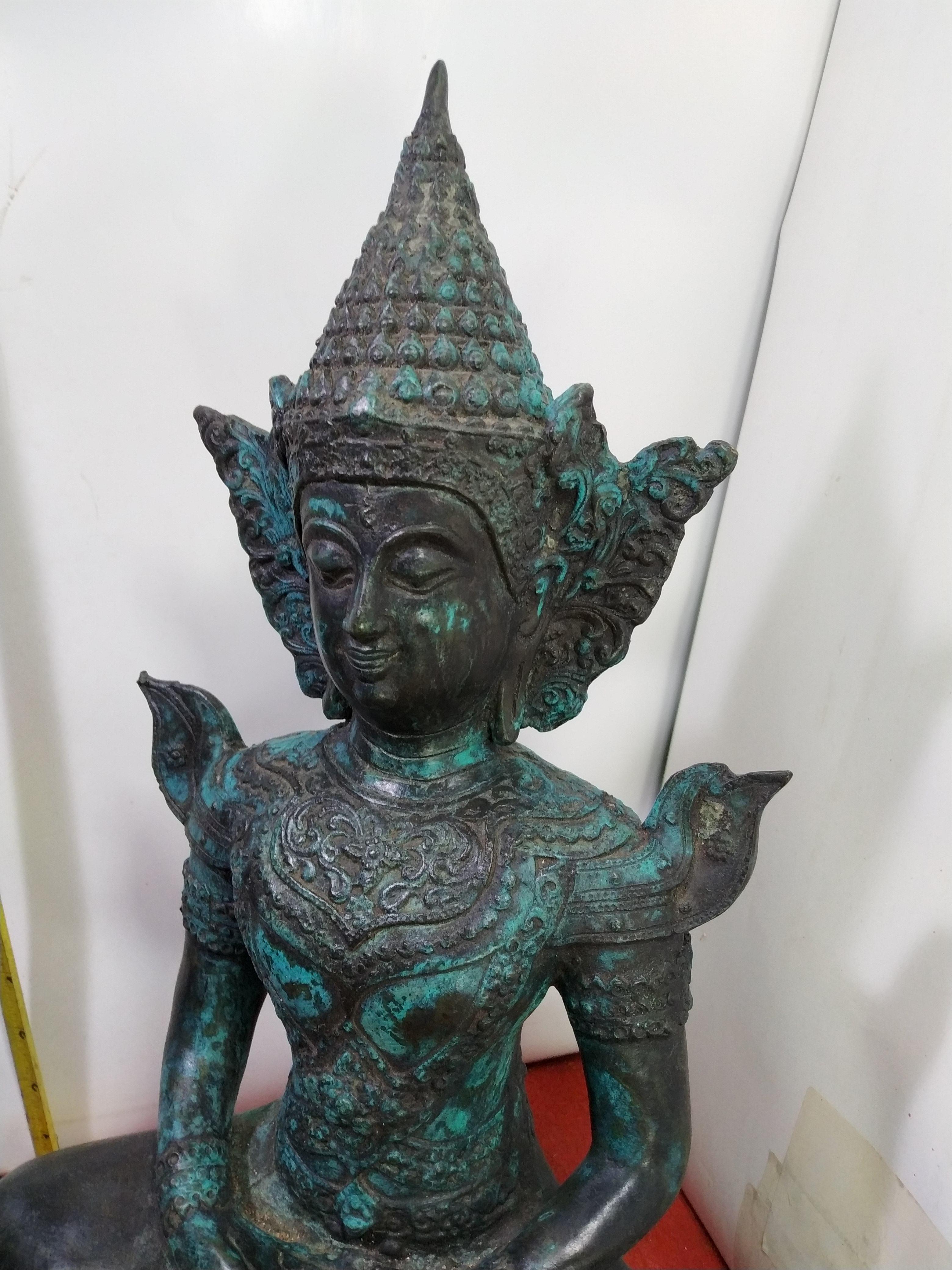 พระมหามัยมุนี หรือ มะฮาเมียะมุนิ (องค์จำลอง) หน้าตัก9นิ้ว