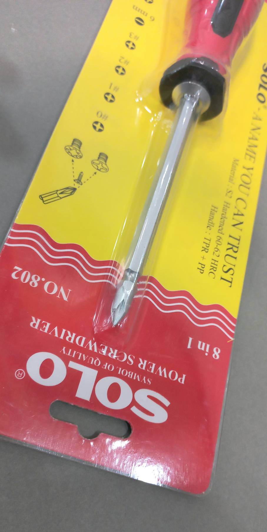 ไขควงสลับ 4" 8อิน1 #802 Solo