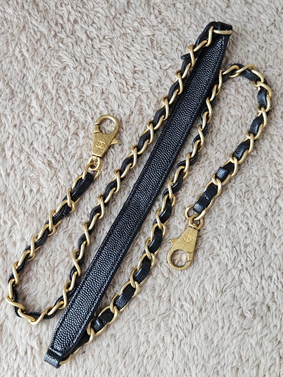 Chanel Coco 10.5 Caviar Lizard holo26