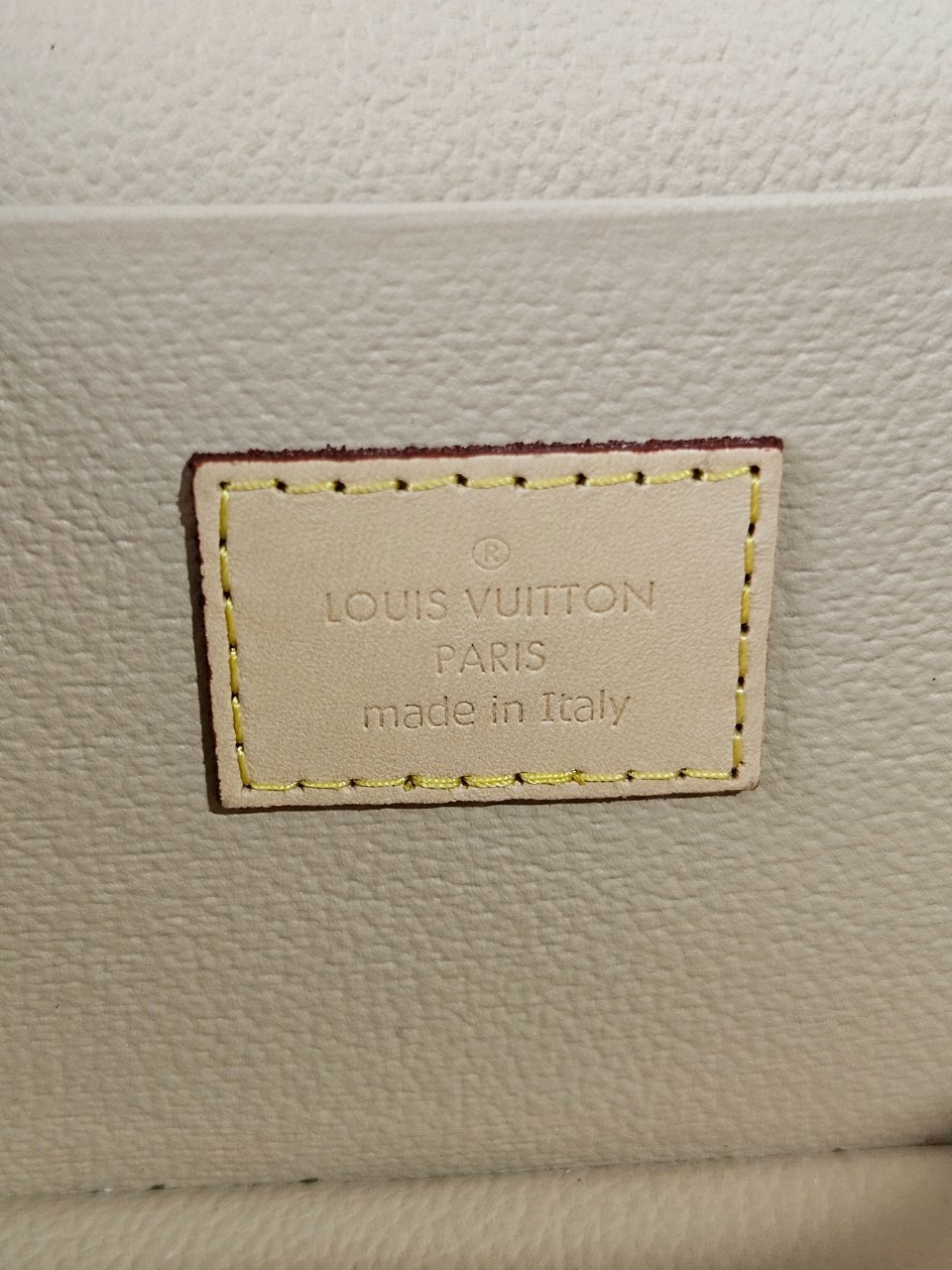 LV Nice Mini Microchip