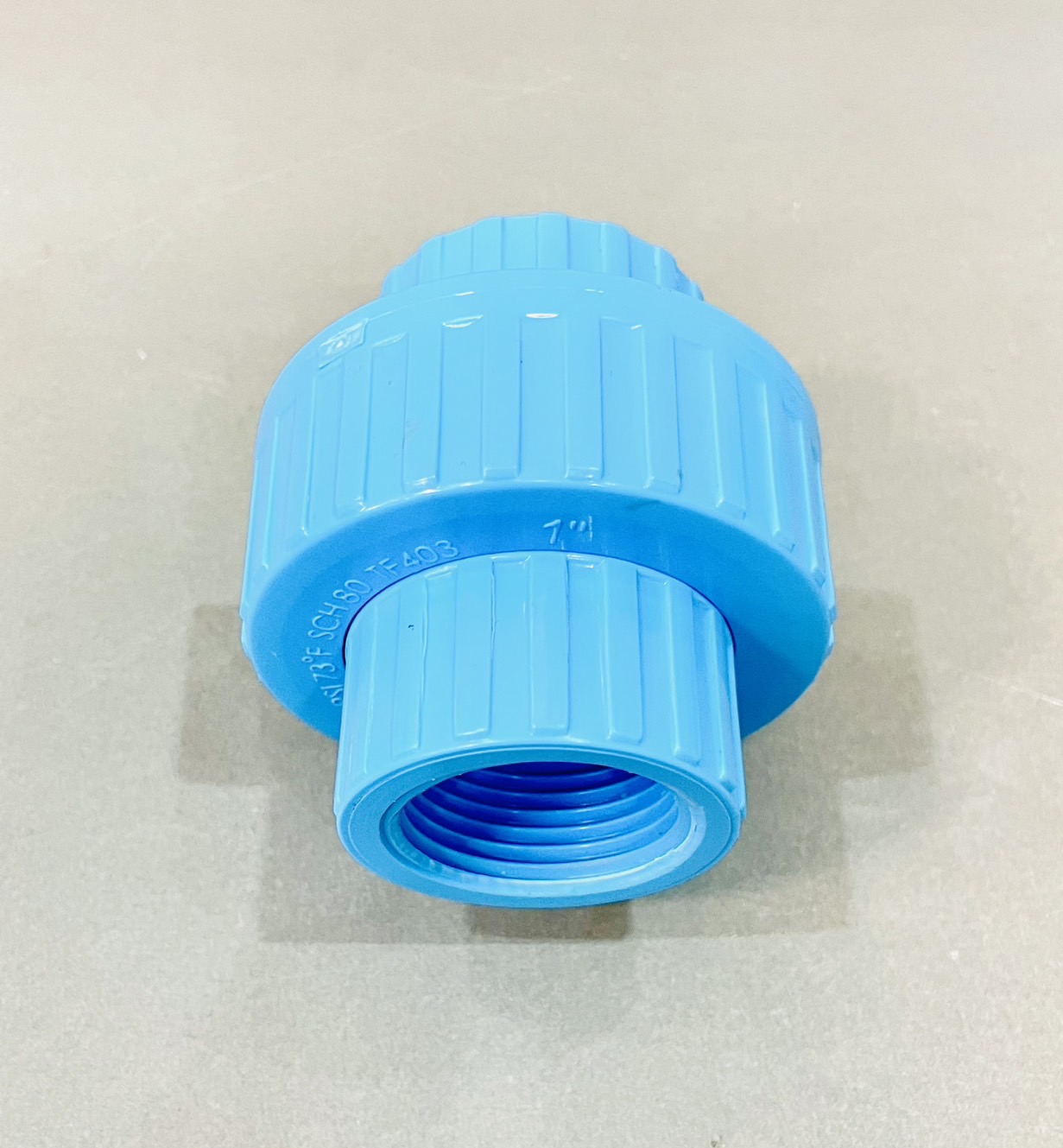 ยูเนี่ยนสั้น เกลียวใน TF