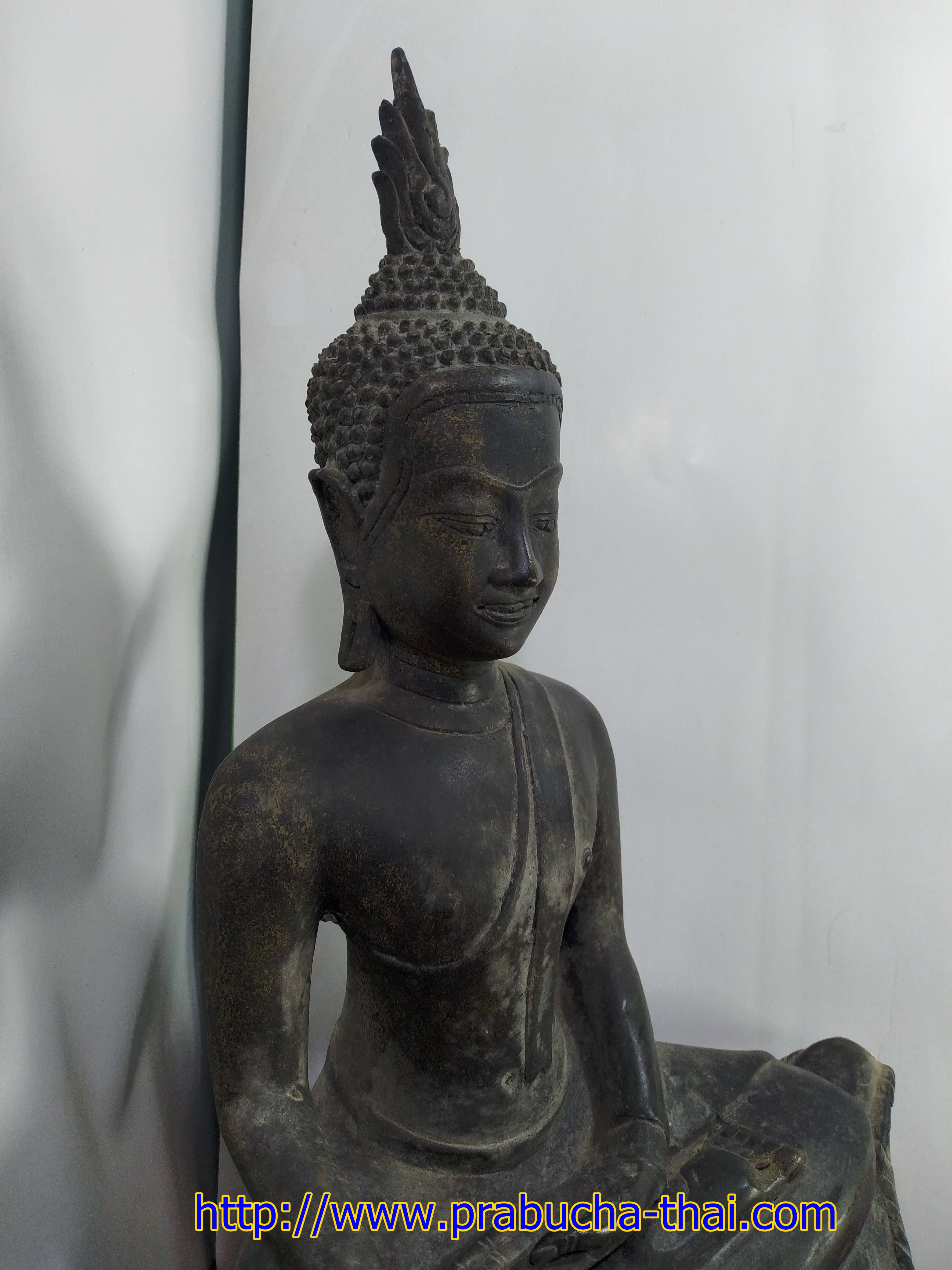 พระอู่ทอง ปางสดุ้งมาร ฐานเรือ หน้าตัก ๙ นิ้ว เนื้อสำริด